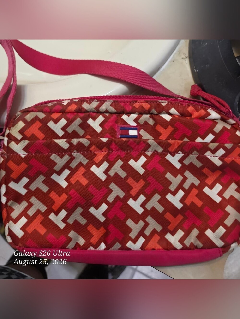 Tommy Hilfiger Hot Pink, Red & Orange Geometric Purse - Picture 2 of 3
